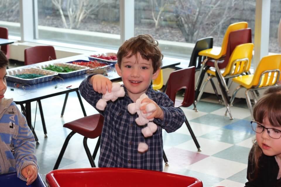 arts and crafts at daycare