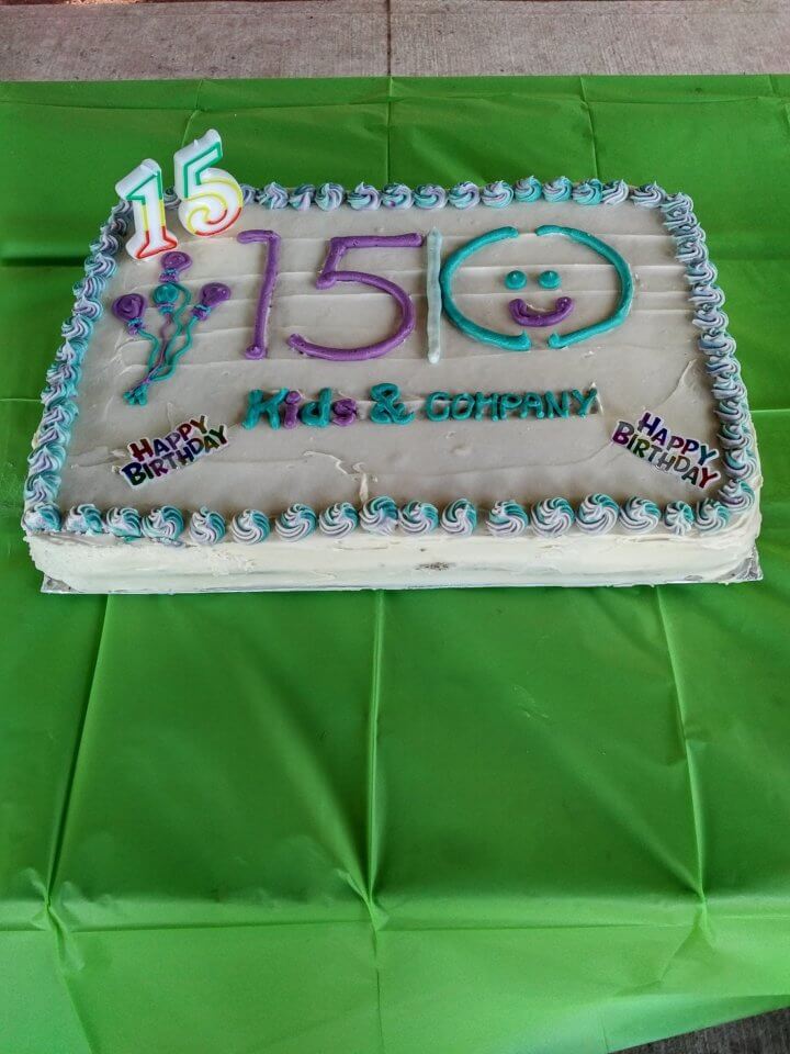 15th anniversary for kids and company cake celebration