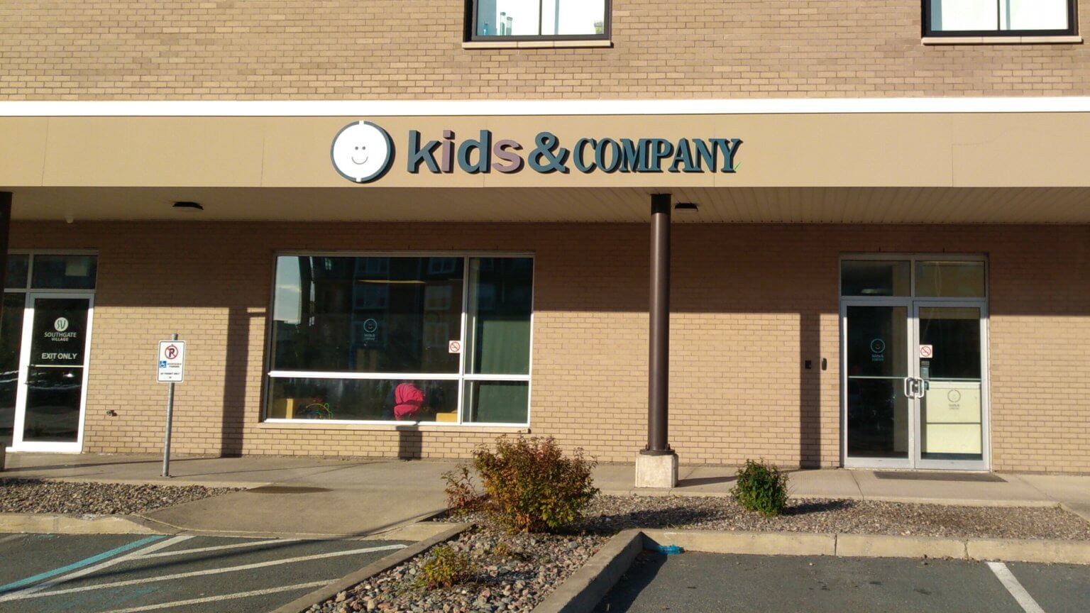 Larry Uteck (Southgate Dr) Kids & Company