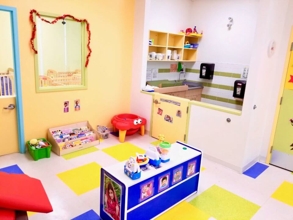 Aviation Crossing Clean Daycare Centre - Kids & Company