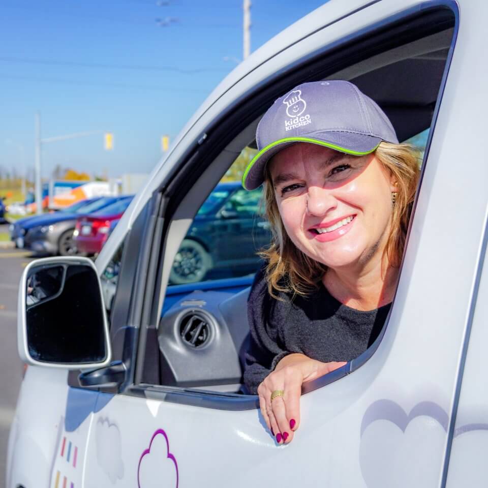 Kidco kitchen van with Chef Lisa.